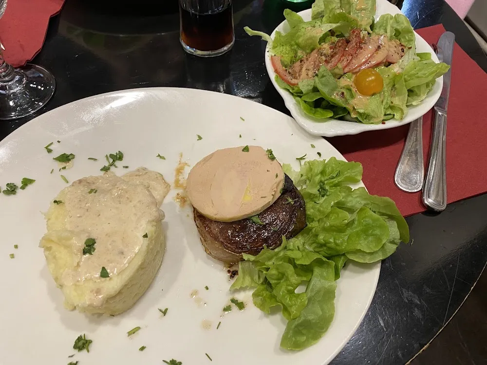 Tournedos de Canard Purée Maison Salade